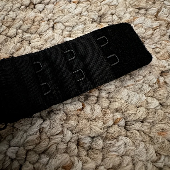 Women’s H&M lace push up bra - Picture 4 of 5